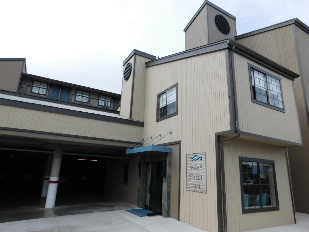 Wave Street Inn Monterey Bagian luar foto