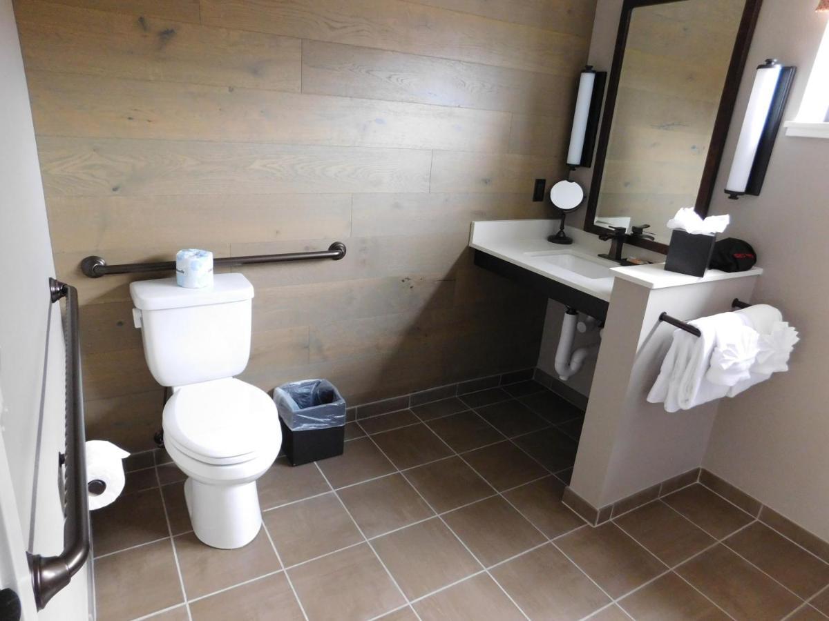 Wave Street Inn Monterey Ruang foto