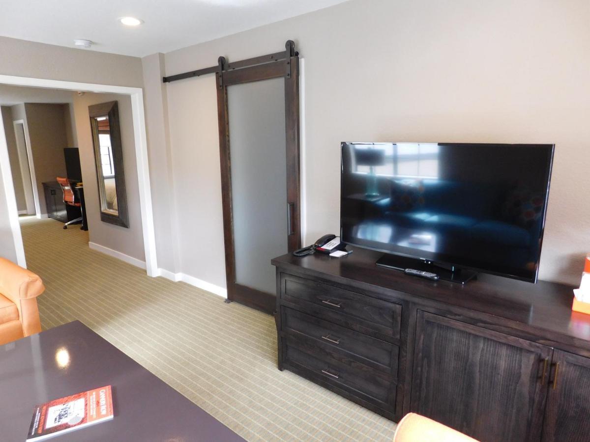 Wave Street Inn Monterey Ruang foto